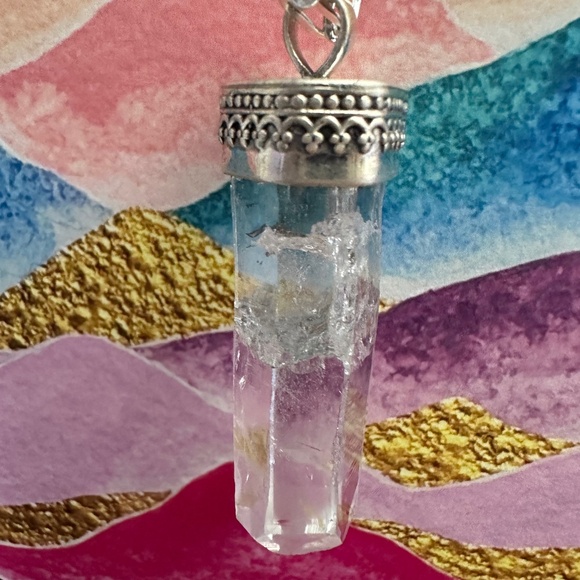 Clear Quartz Large Pendant Silver Necklace on paperclip chain - Picture 2 of 5